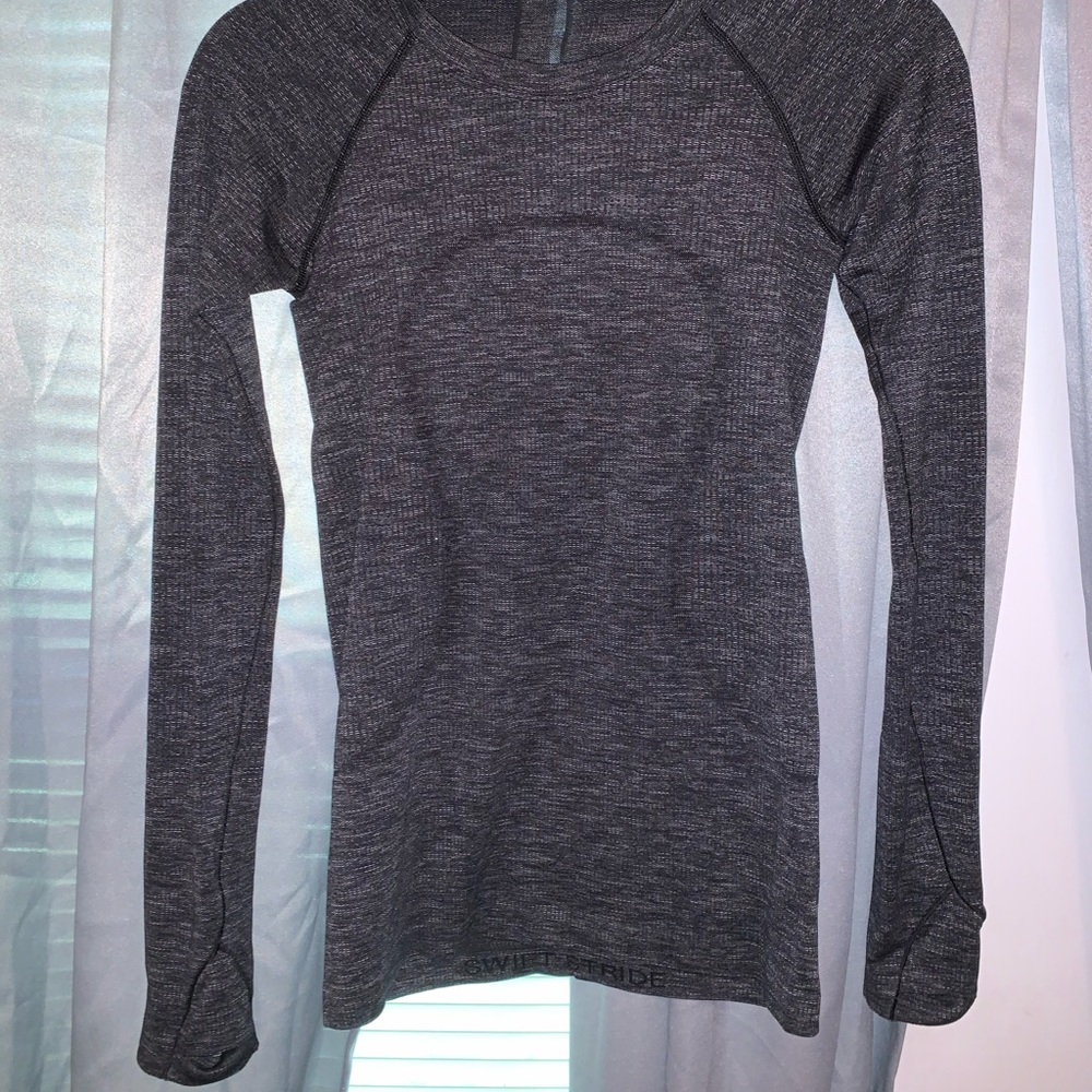 Swiftly speed long sleeve